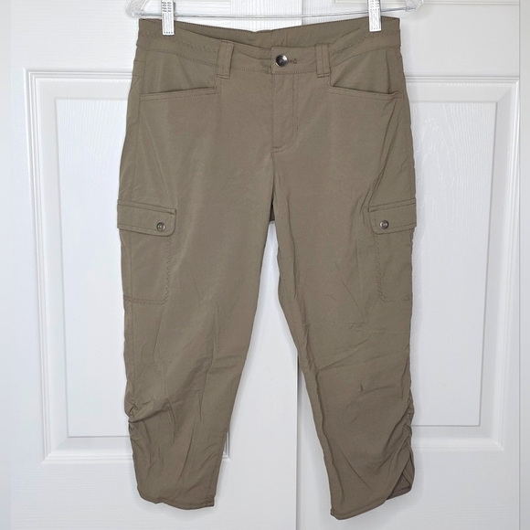Eddie Bauer Women's Khaki Sprig Horizon Ruched Capris Travex Size 6 - Picture 1 of 4
